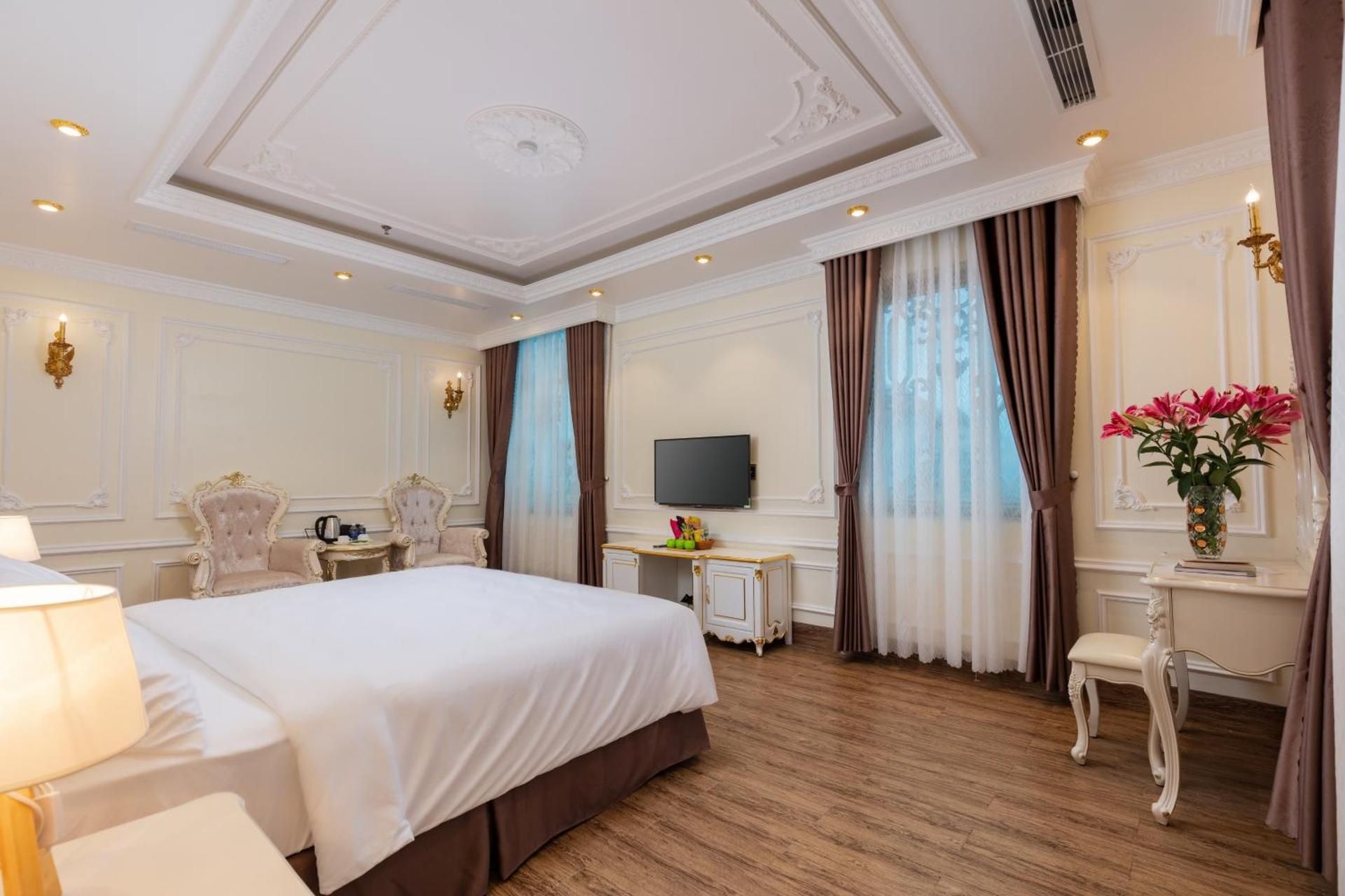 Cẩm Bình Hotel Deluxe Double Room