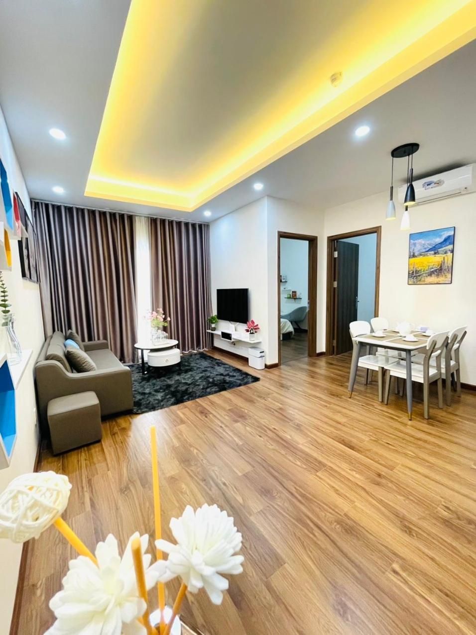 Two-Bedroom Apartment with Sea View