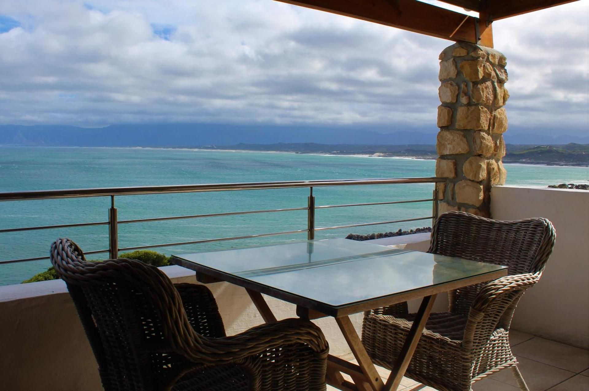 Superior King Suite with Sea View