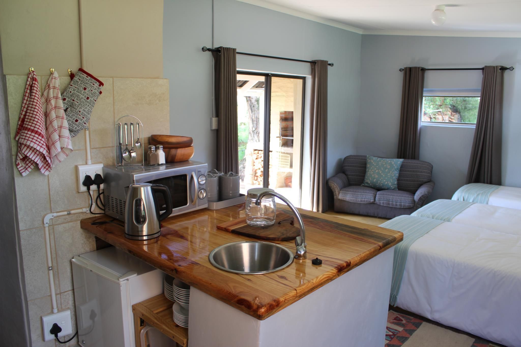 Honeymoon Suite