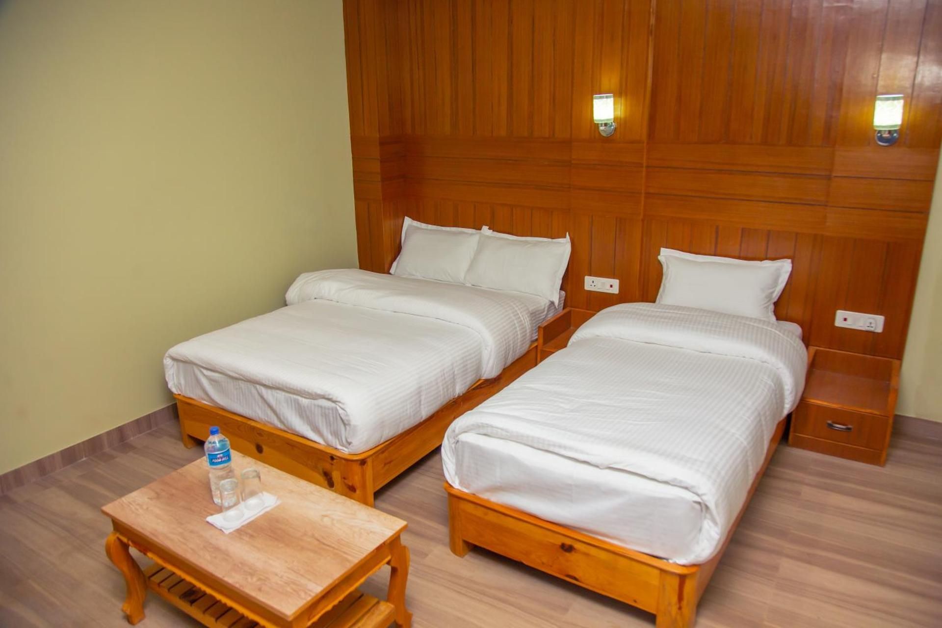 Hotel Gyan Gauri Palace Triple Deluxe 3