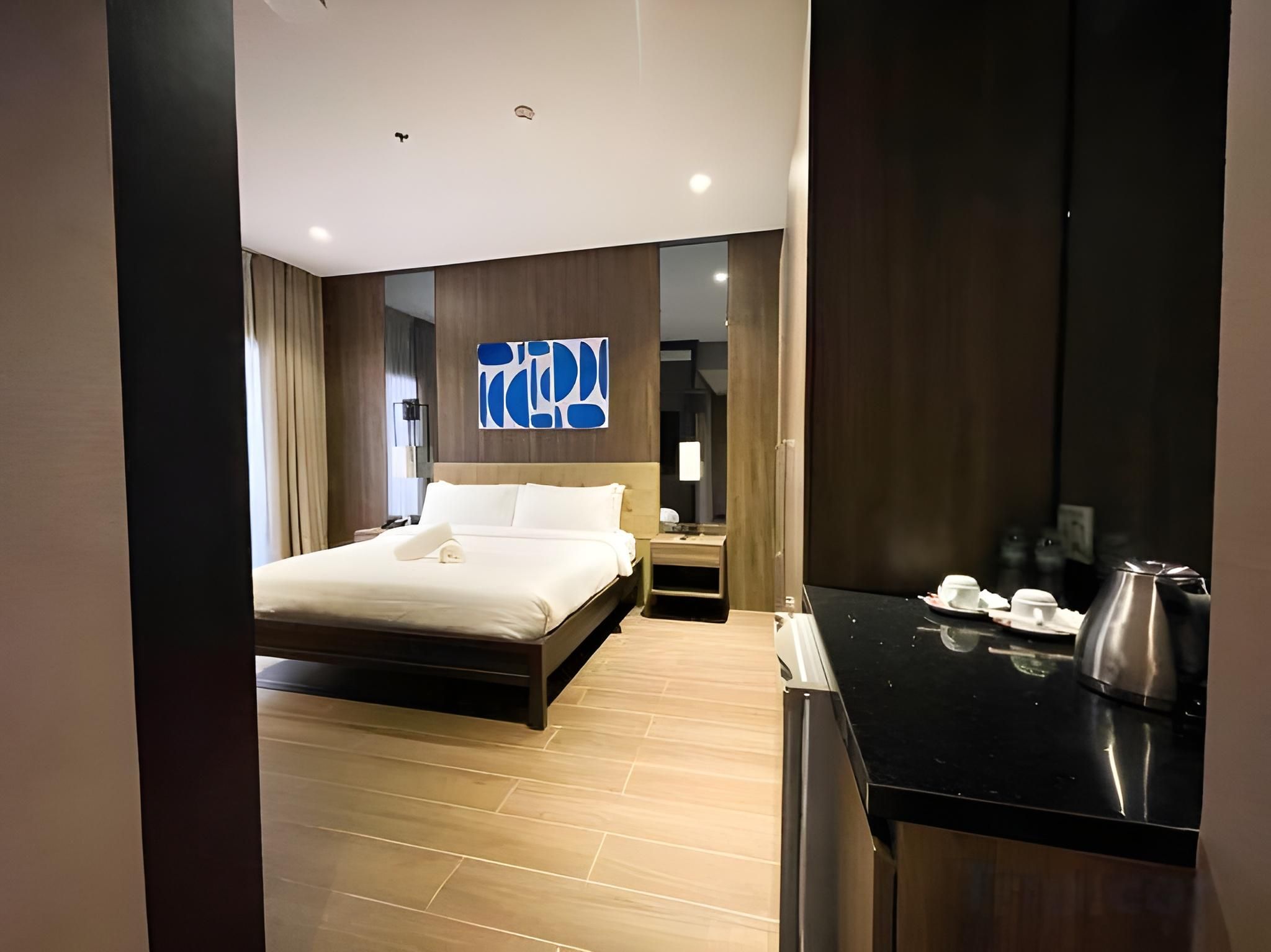 Executive Room