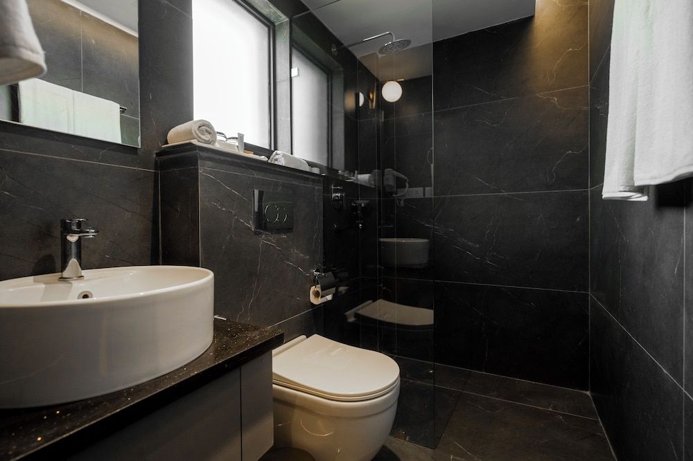 Ila Comfort Executive Suite 5