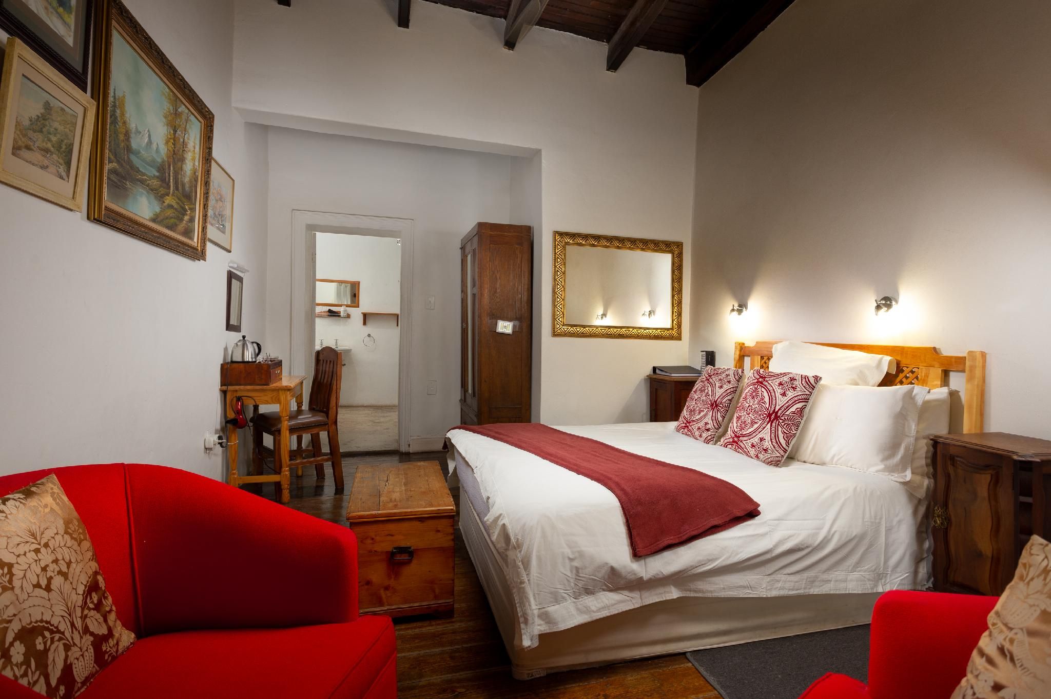 Queen Room