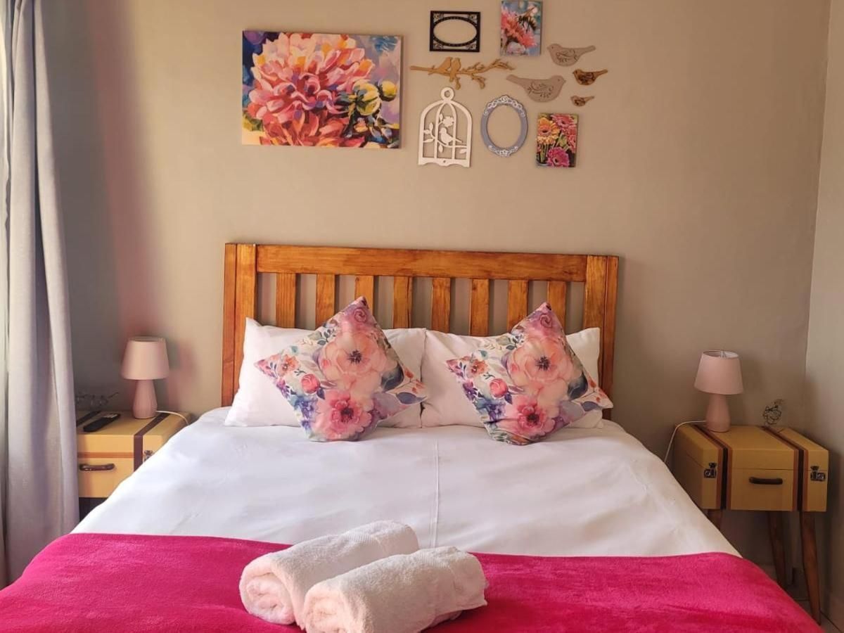 Classic Queen Room