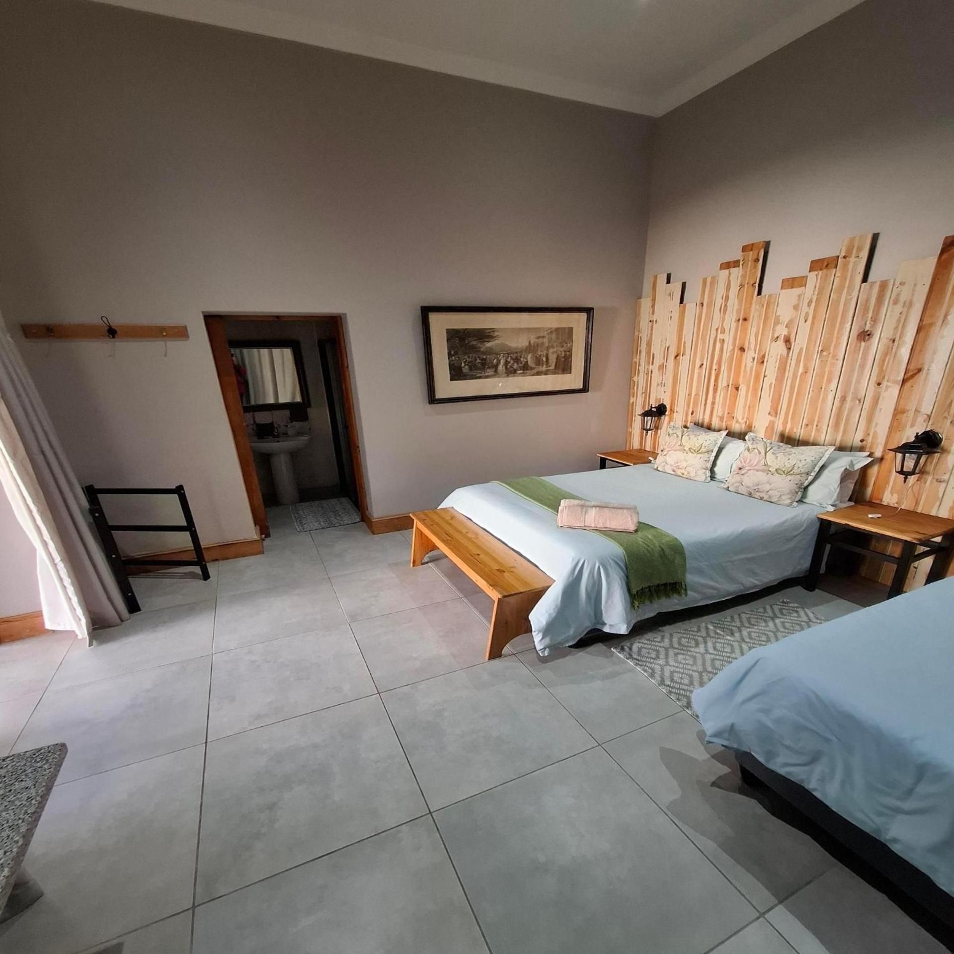 Triple Room with Private Bathroom