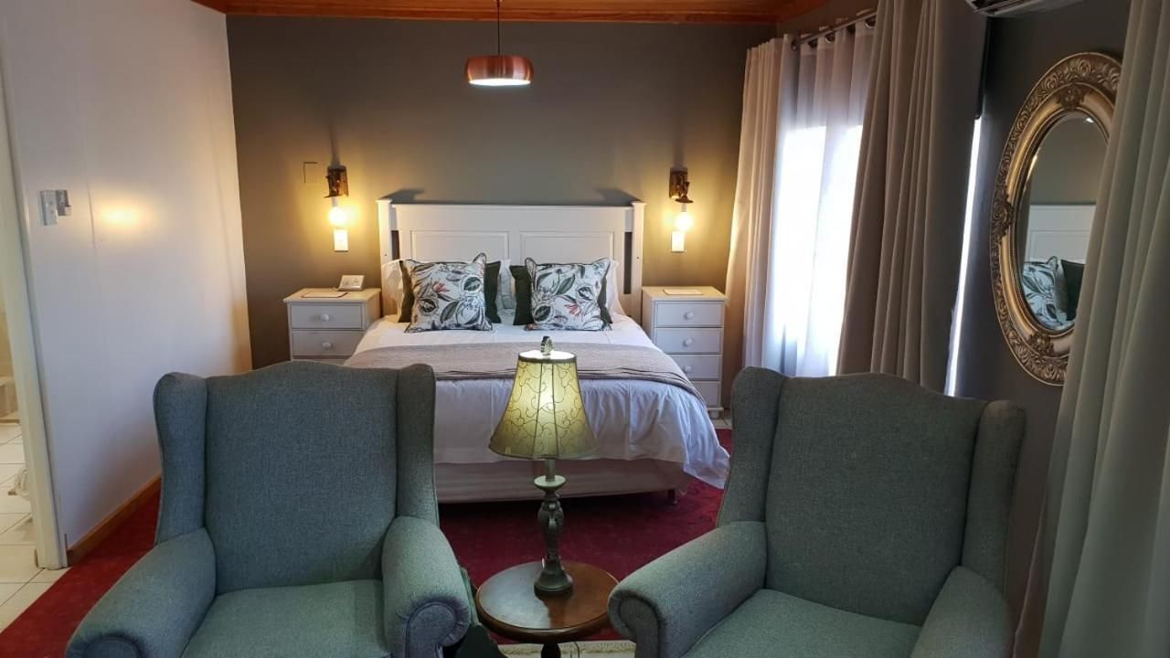 Queen Room with Spa Bath