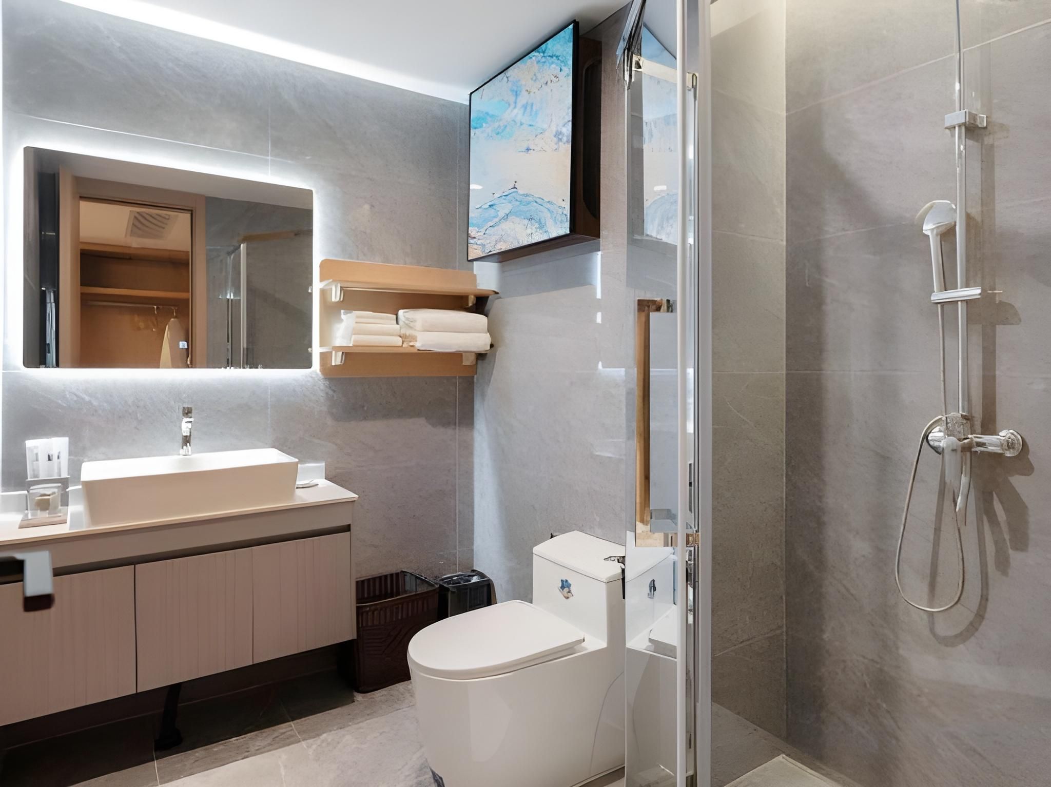 Superior Twin Balcony