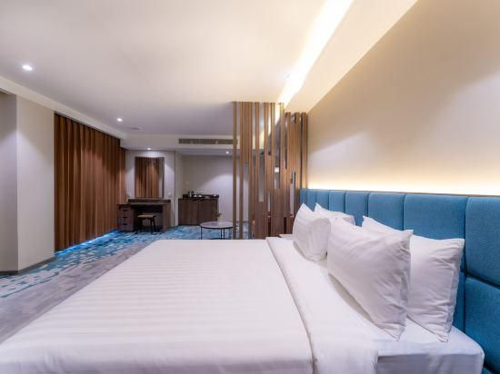 Executive Suite King