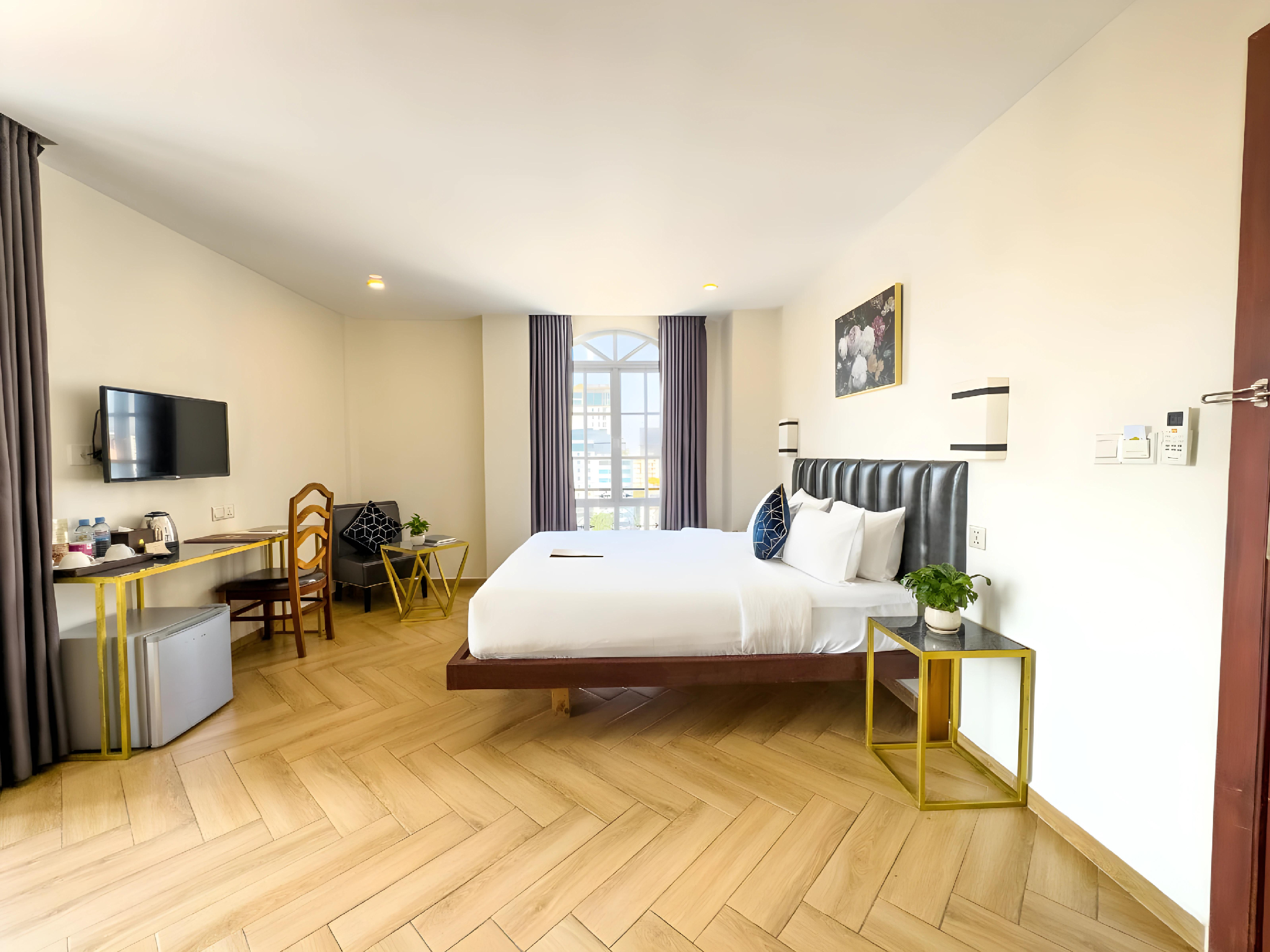 Luxury Suite