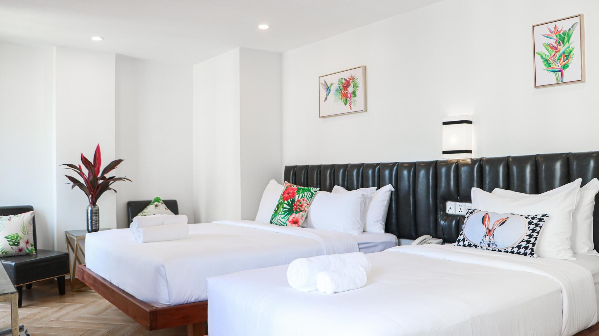Standard Twin Room