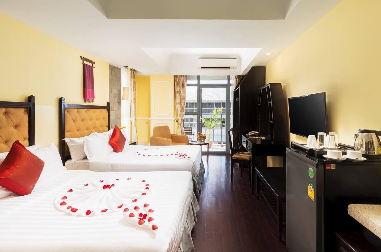 ARISON Hotel  Deluxe Twin With Balcony 2