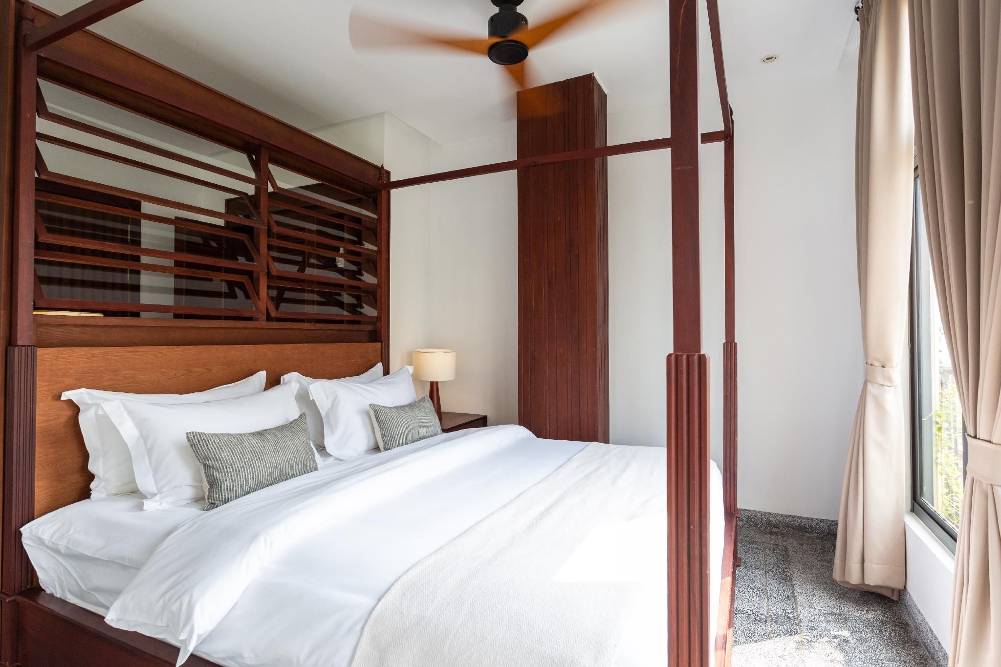 Suite with City View