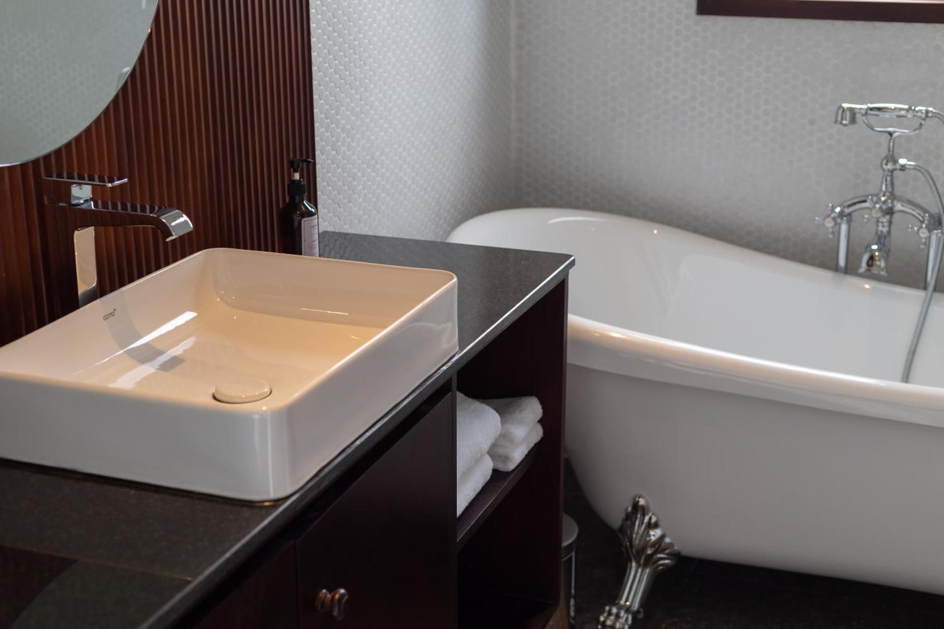 Suite with City View