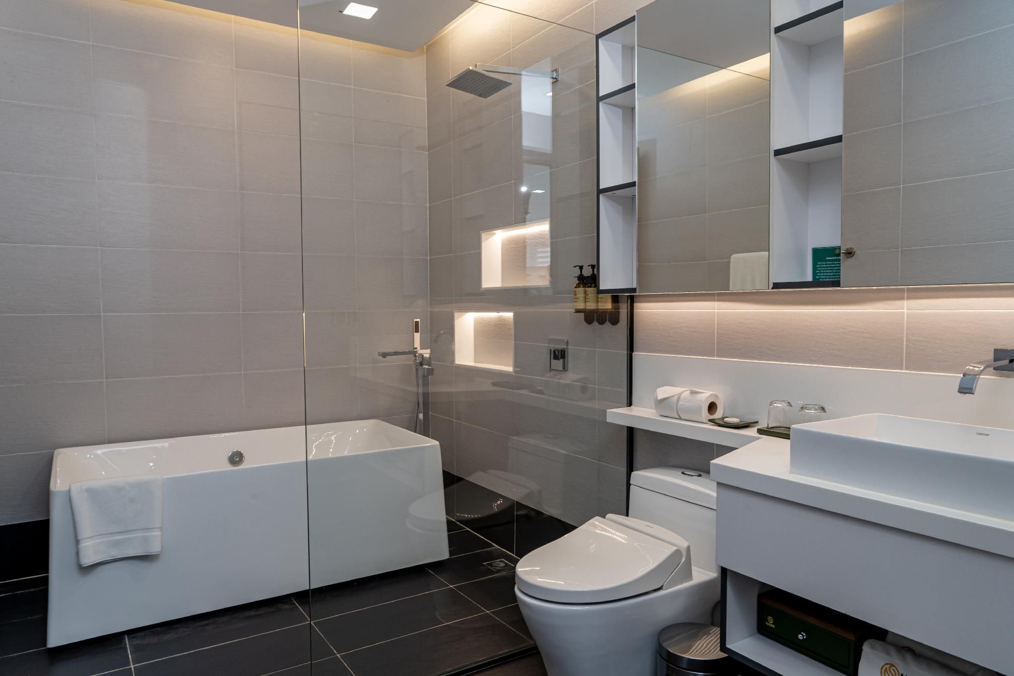 1-Bedroom Apartment City View