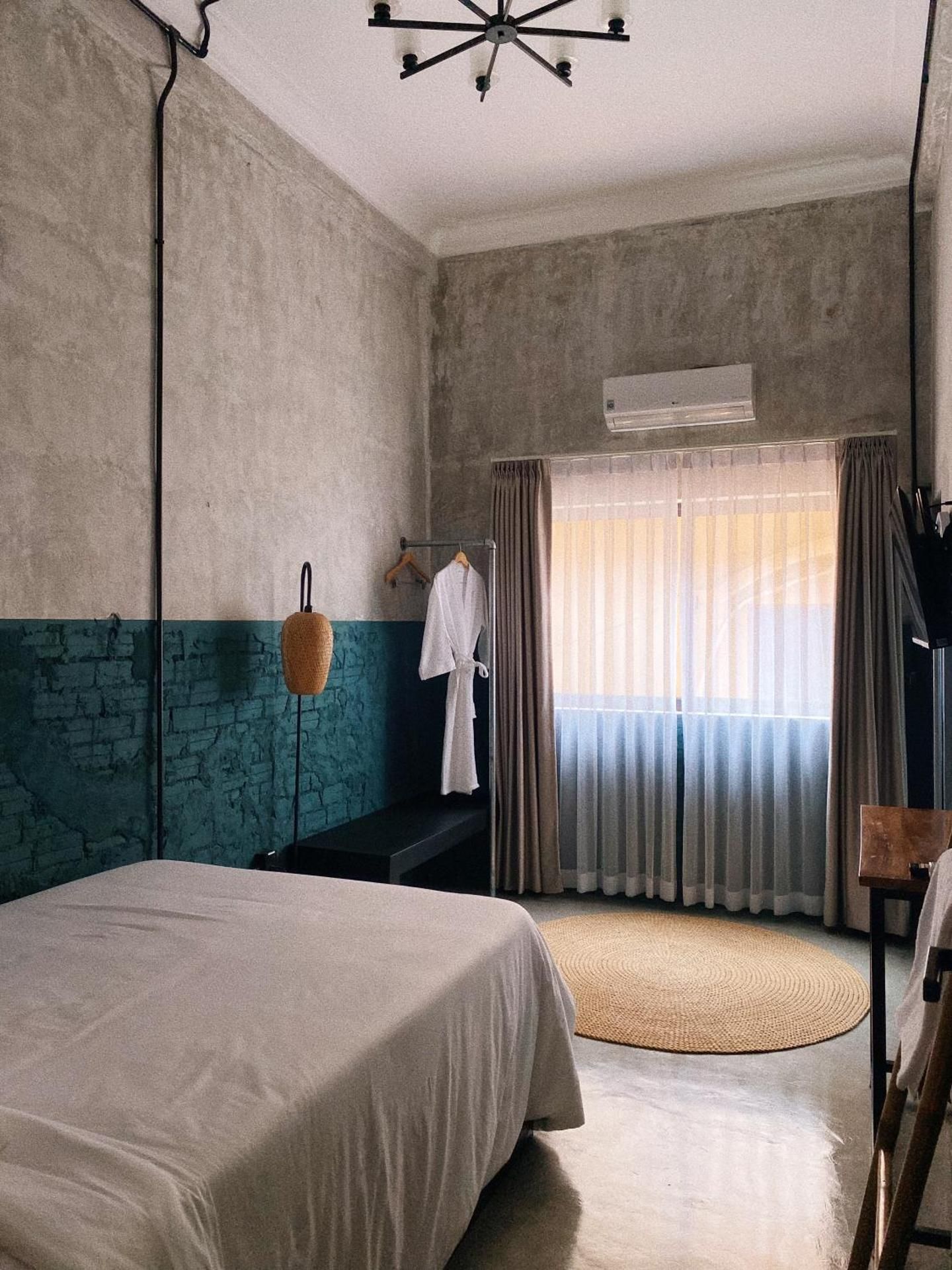 Deluxe Single Room