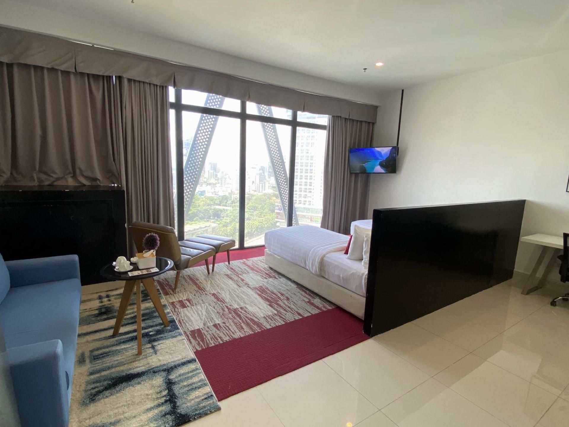 Premium twin Studio