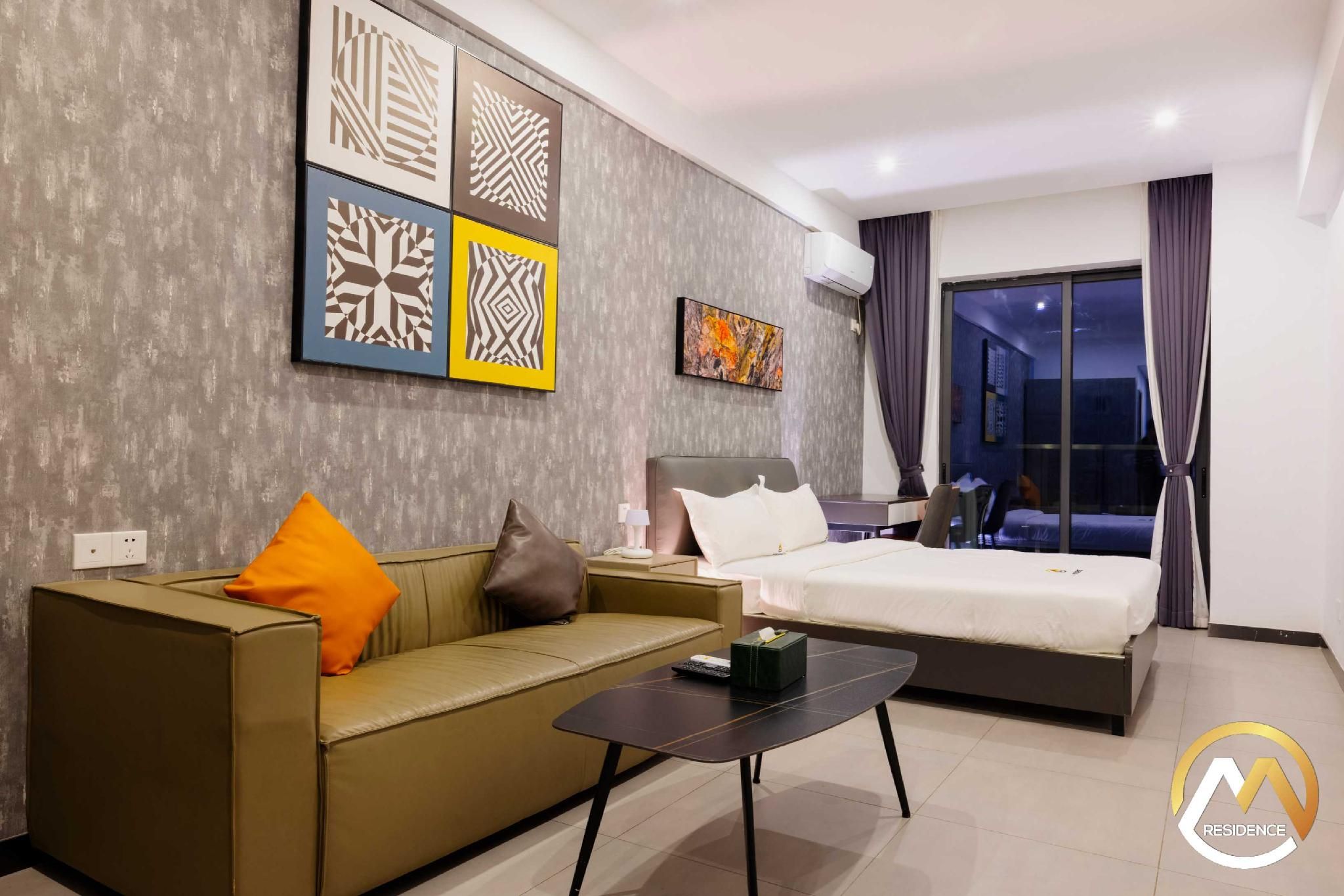 1 Bed Big Studio with Blocked View