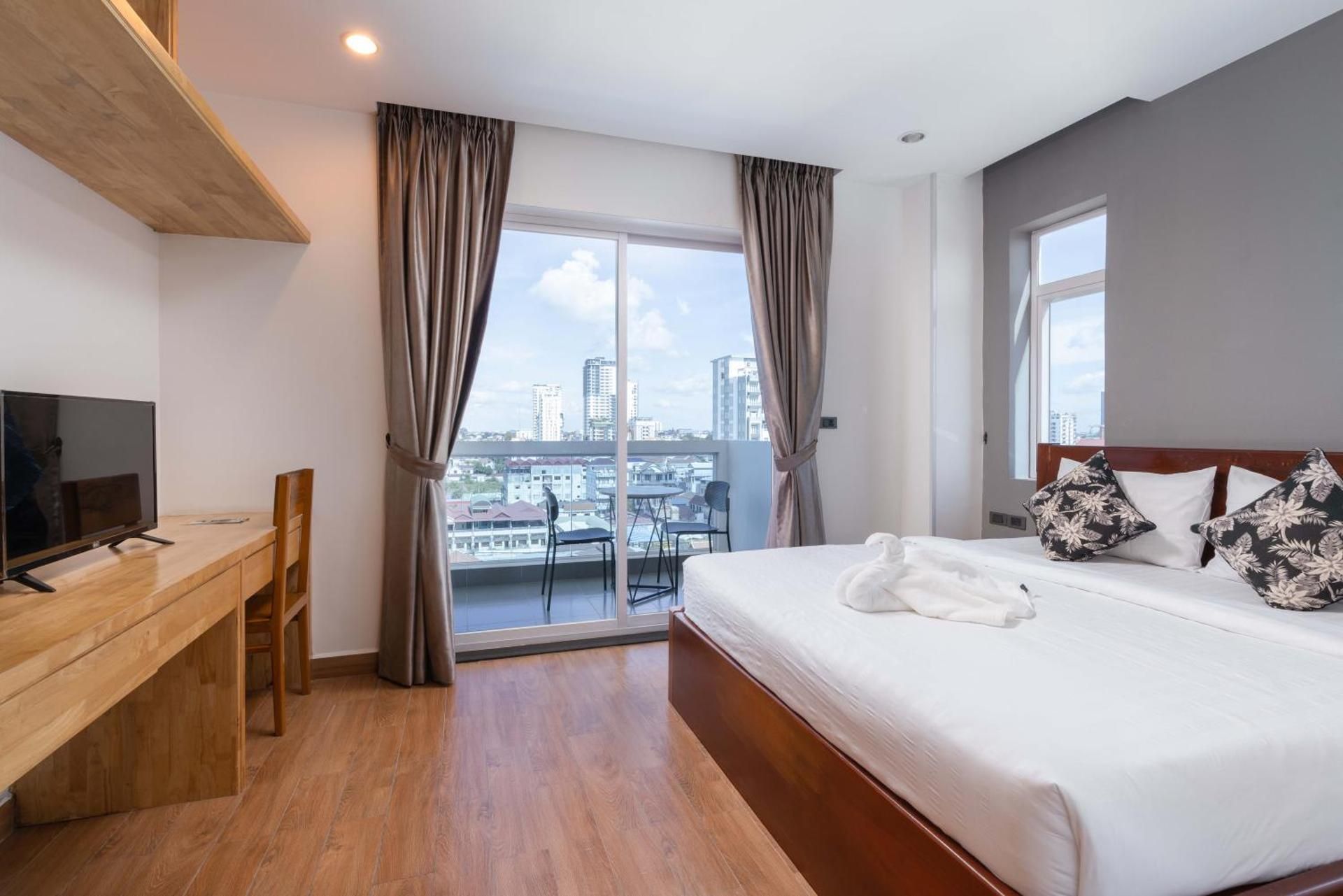 2 Bedroom Deluxe Apartment