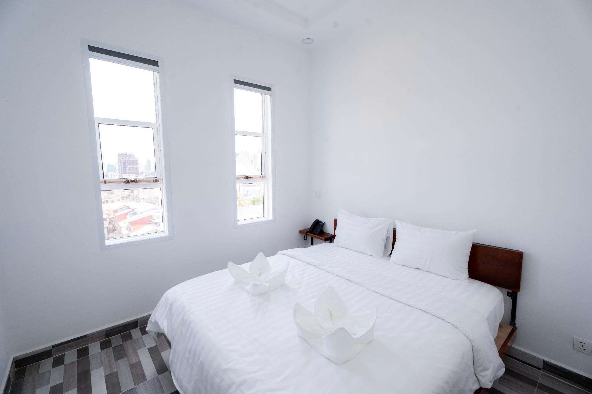 Deluxe Room with Balcony