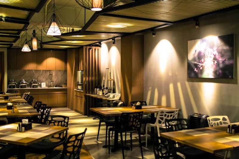 1295795_16082213300045677450