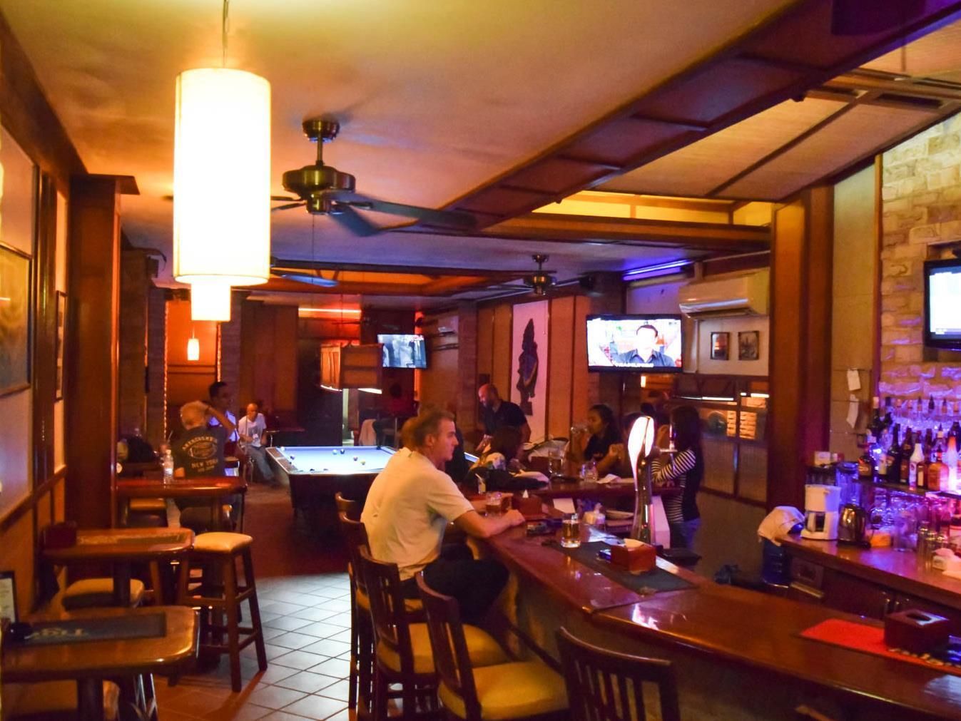 Bar Oz Riverside