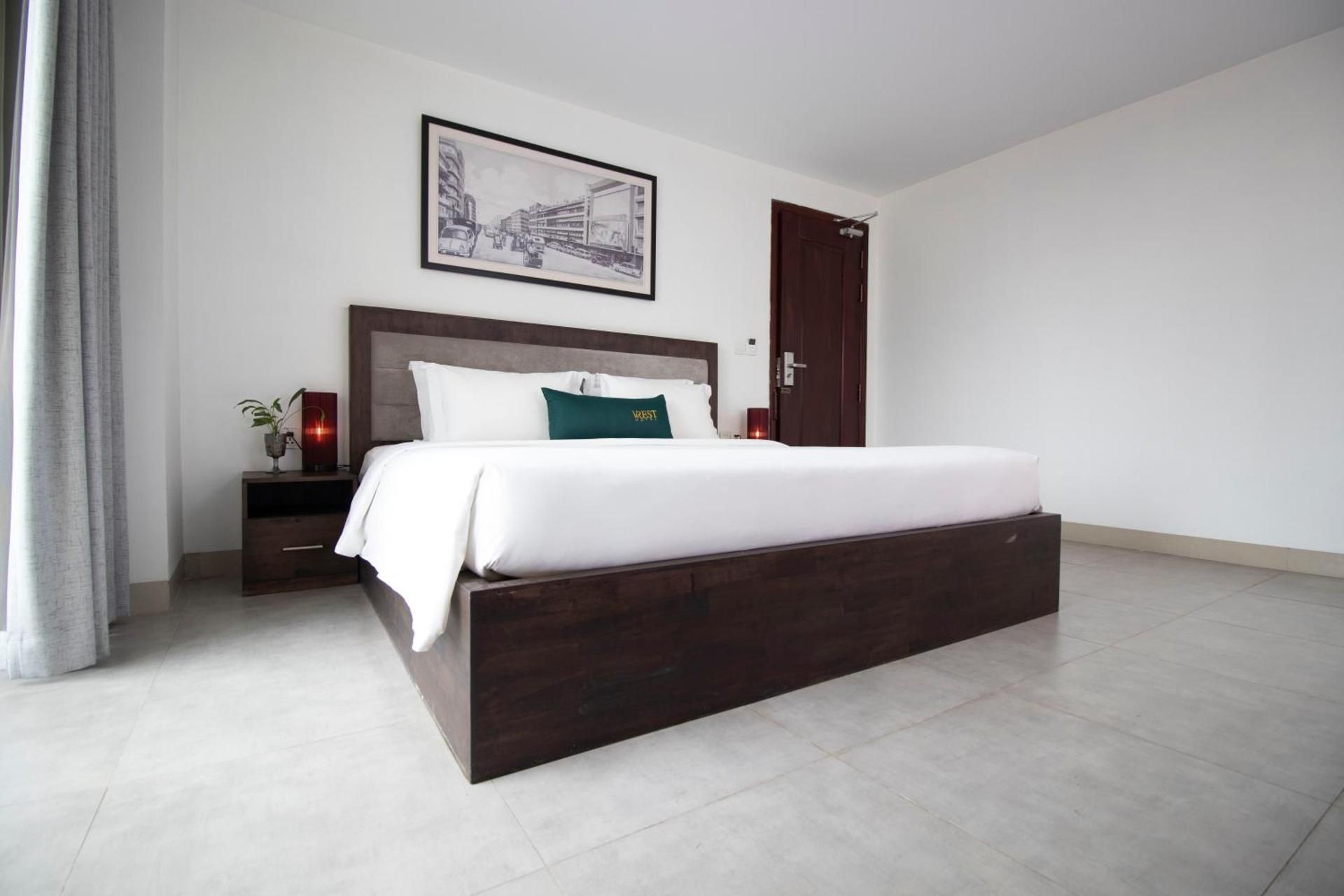 Deluxe King Room without Balcony