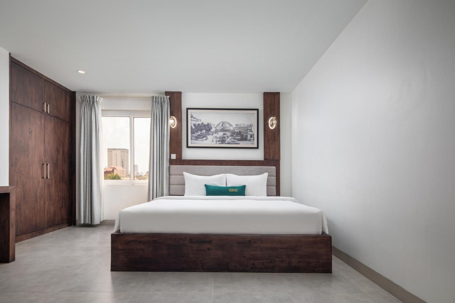 One Bedroom Apartment