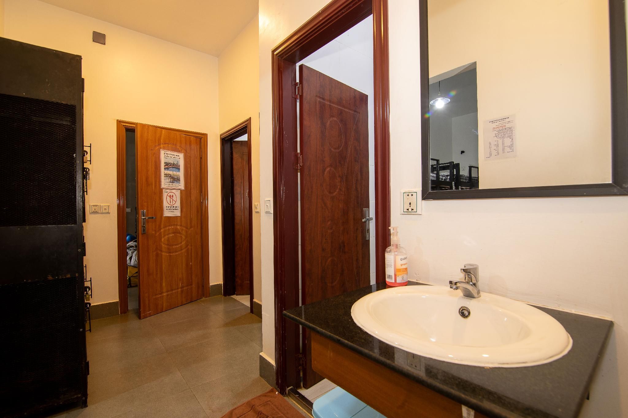 1 Person in 8-Bed Dormitory - Mixed