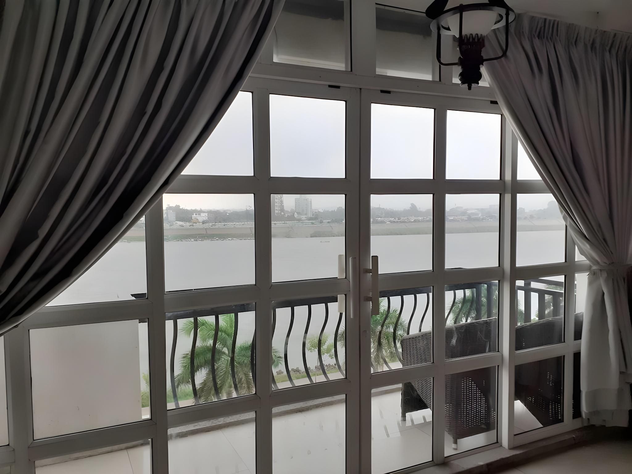 683958f938783d30858ac83a18403c32