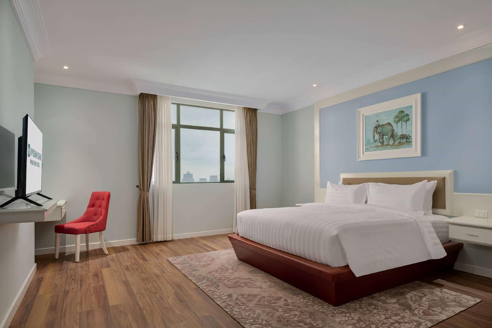 1-Bedroom Deluxe Suite