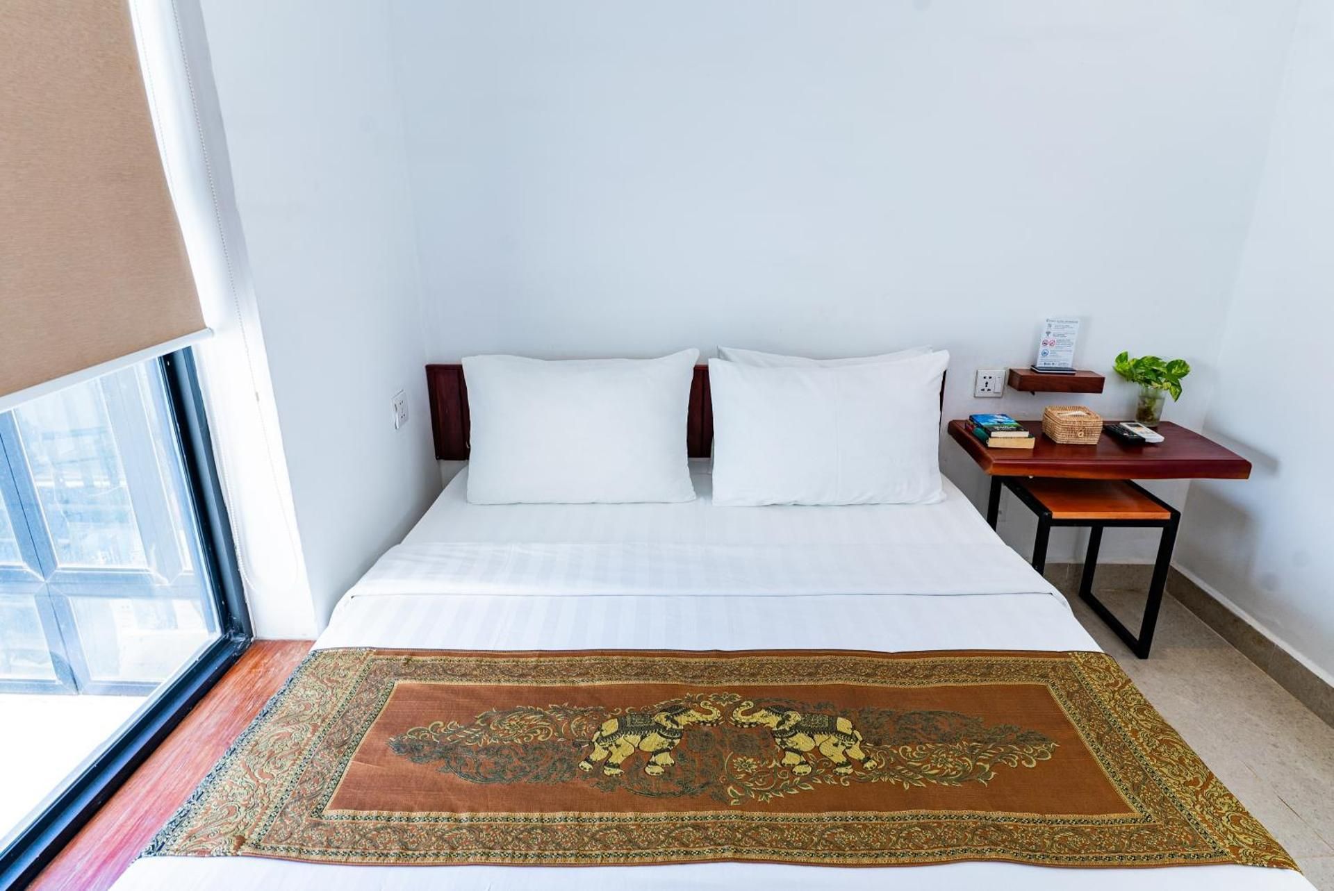 Budget Double Room @Annex building