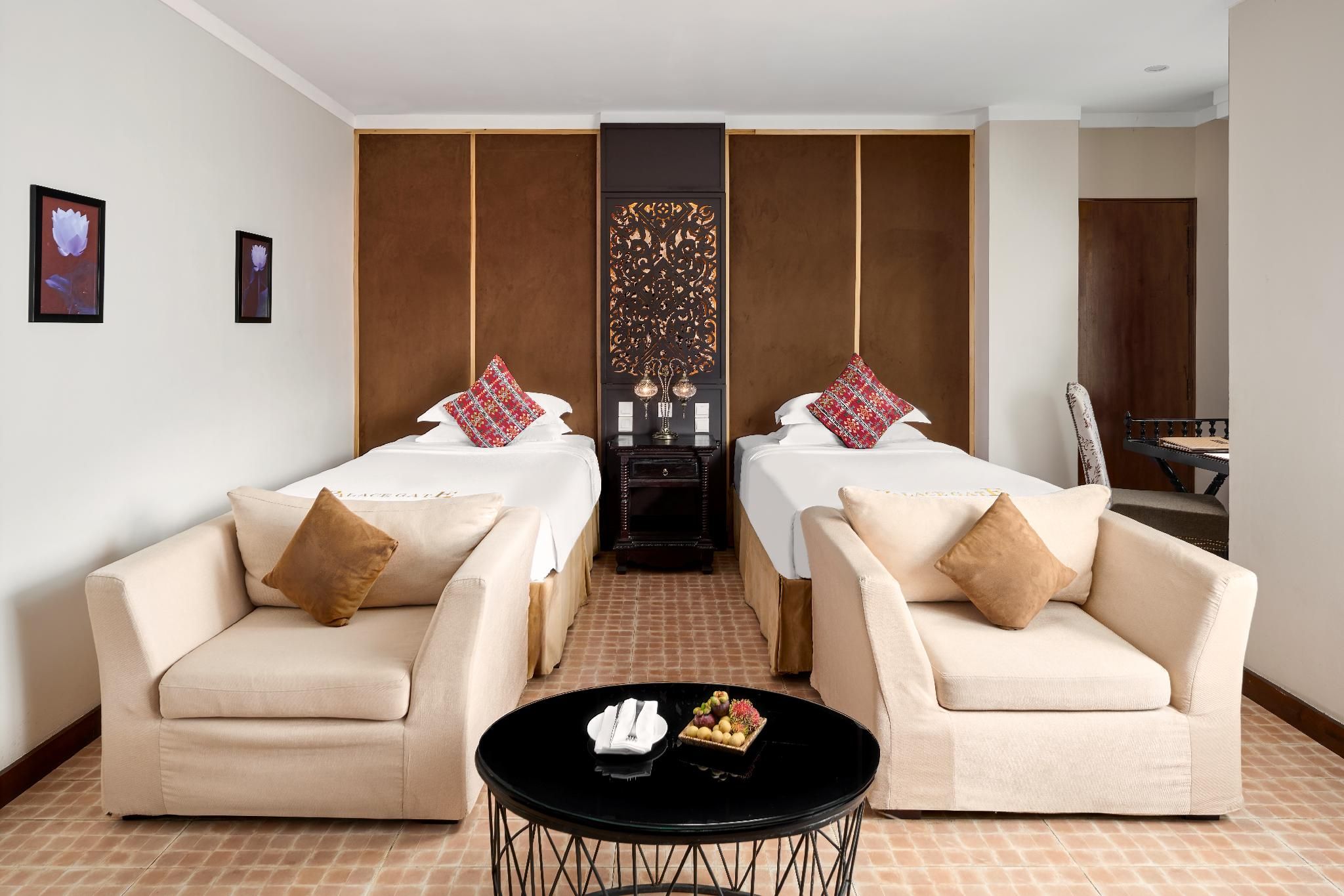 Royal Deluxe Twin Room