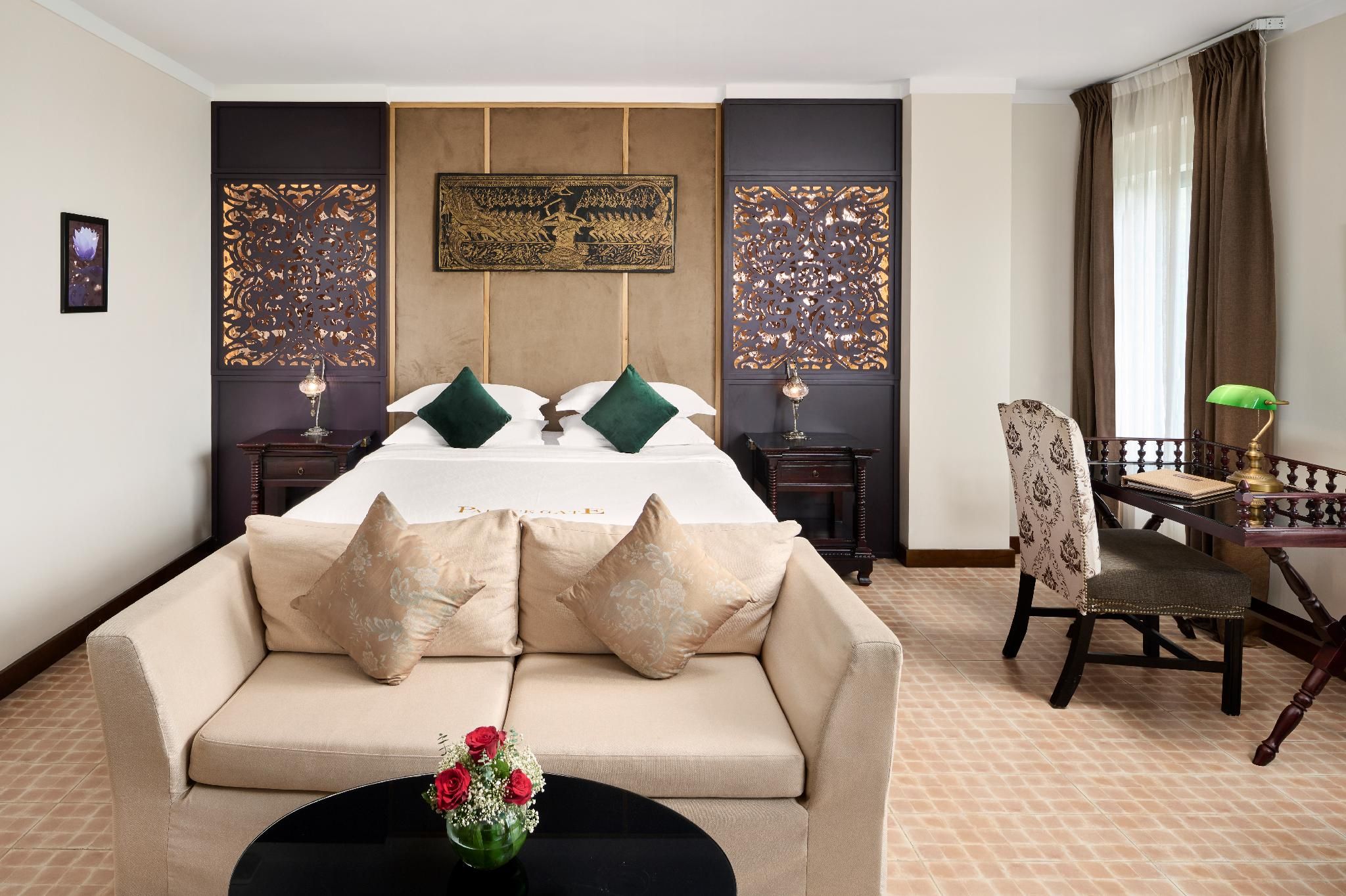 Royal Deluxe Double Room with View