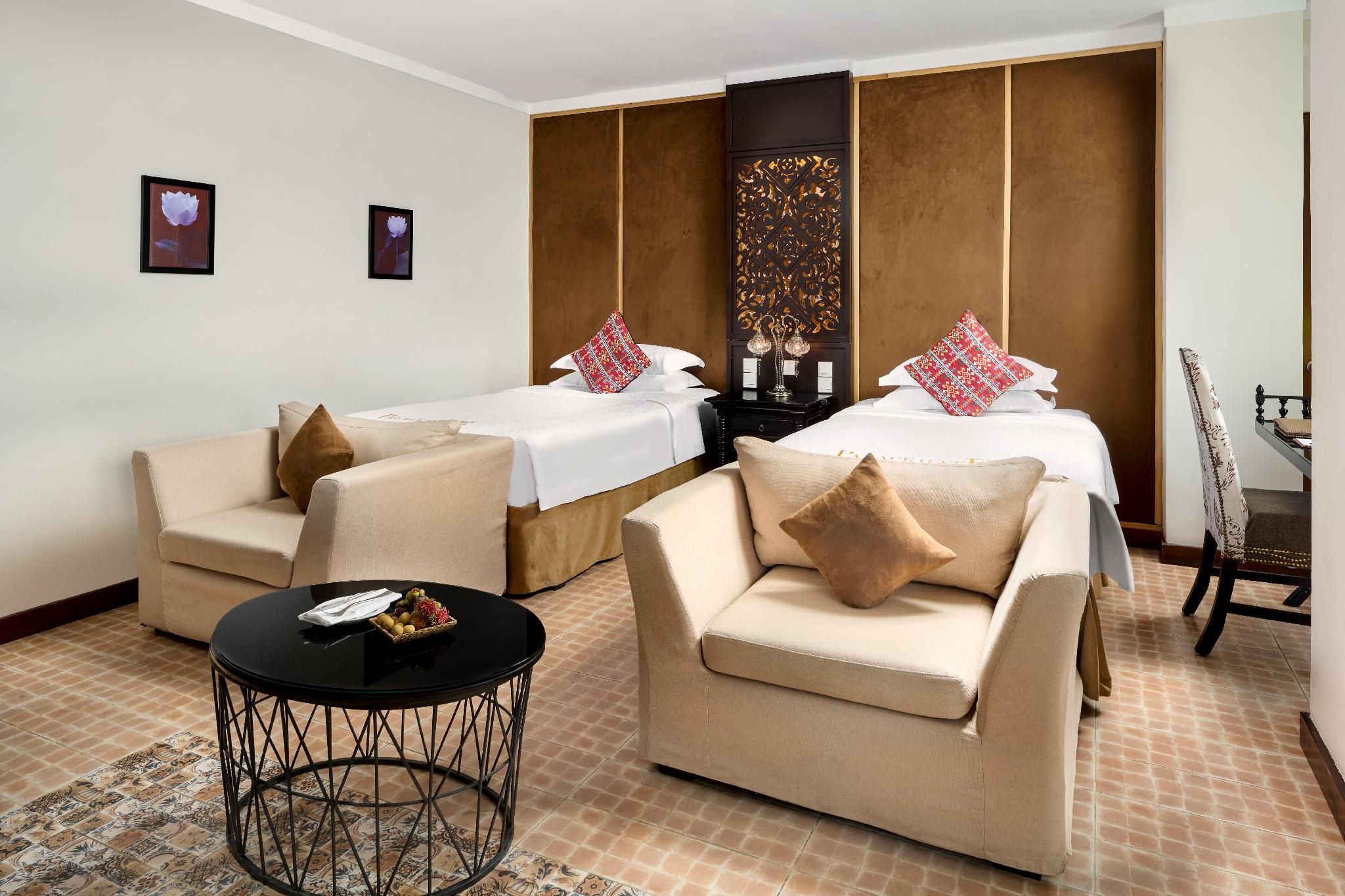 Royal Deluxe Twin Room