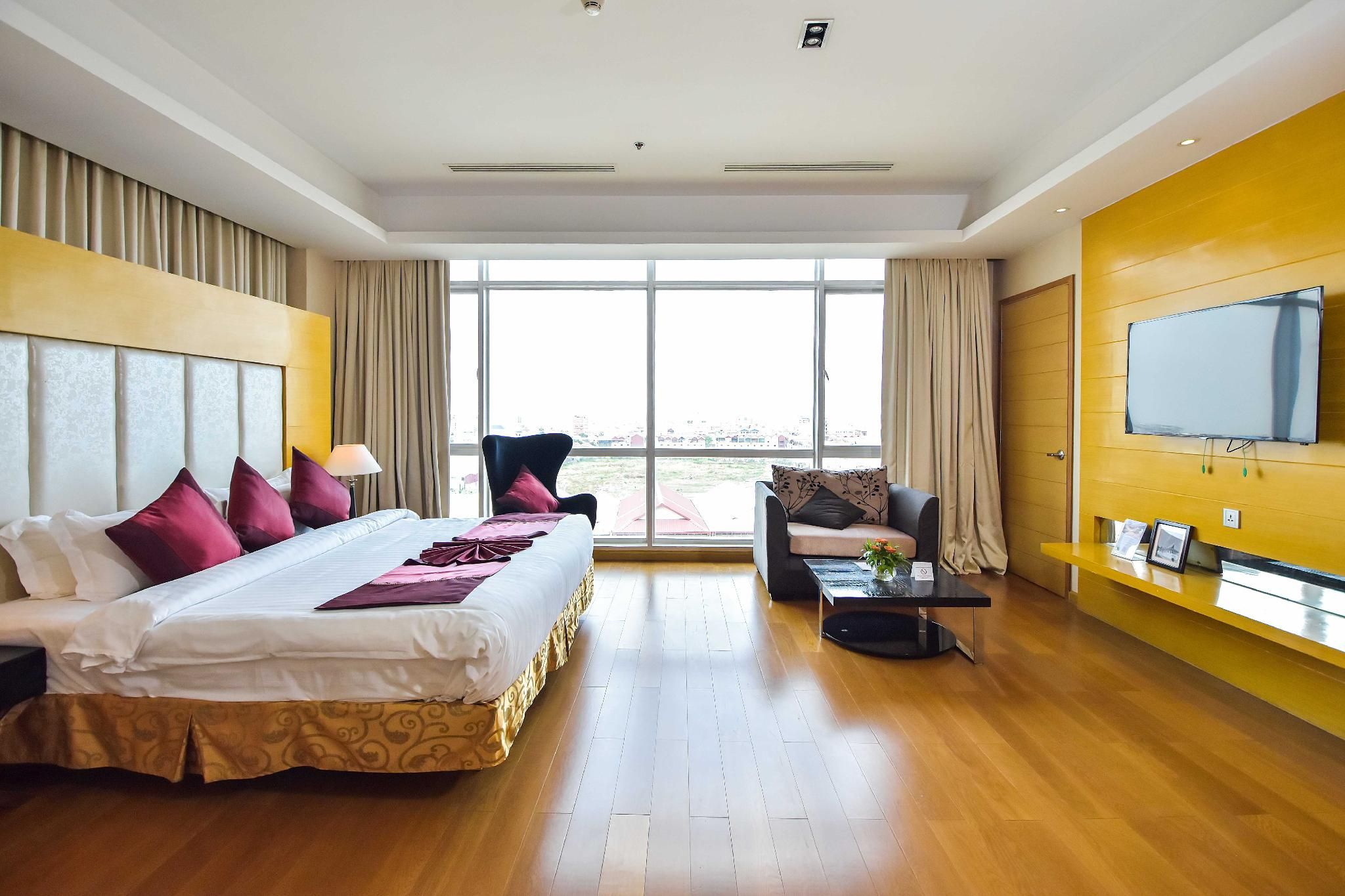 Executive Suite