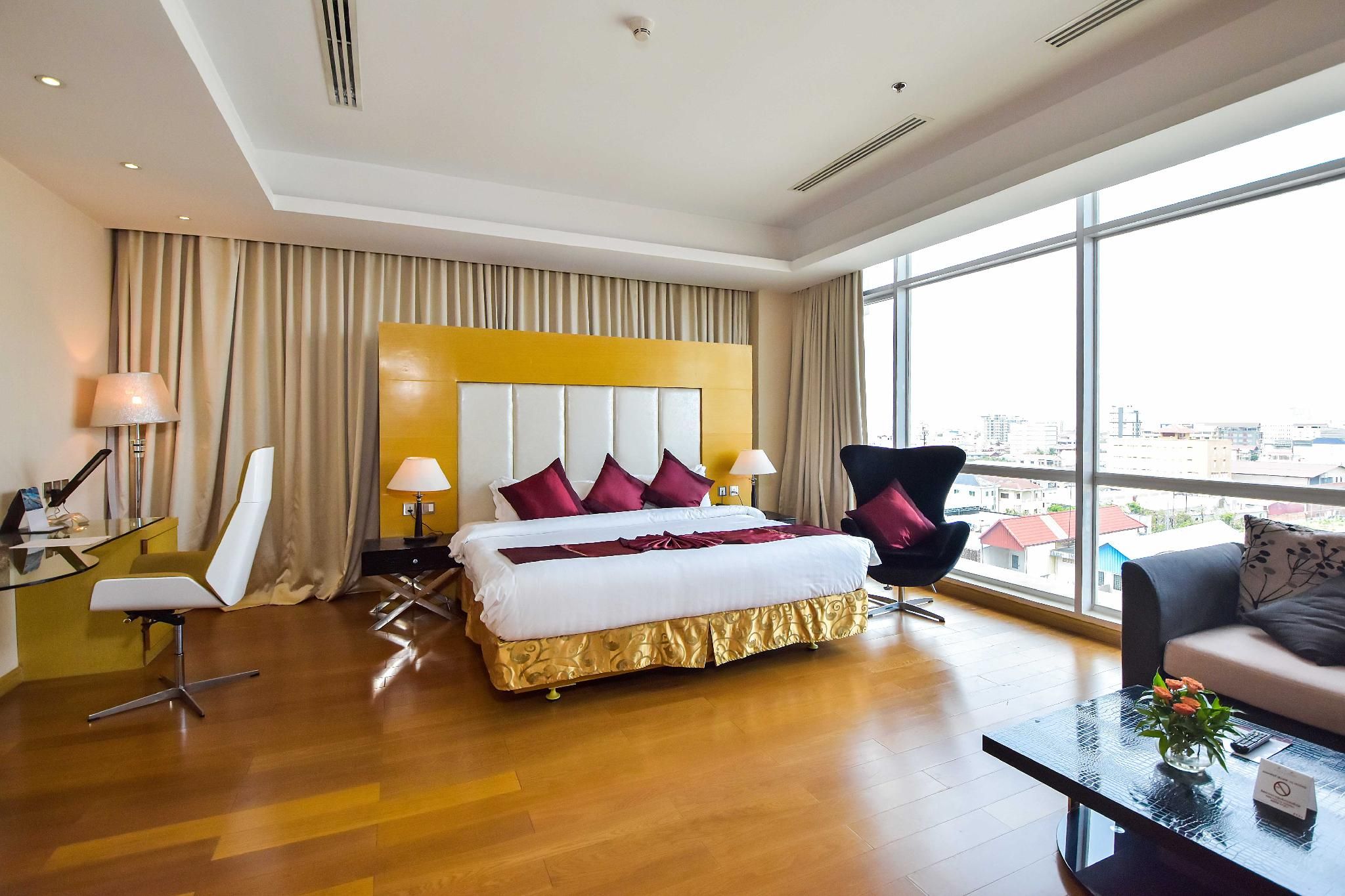 Executive Suite