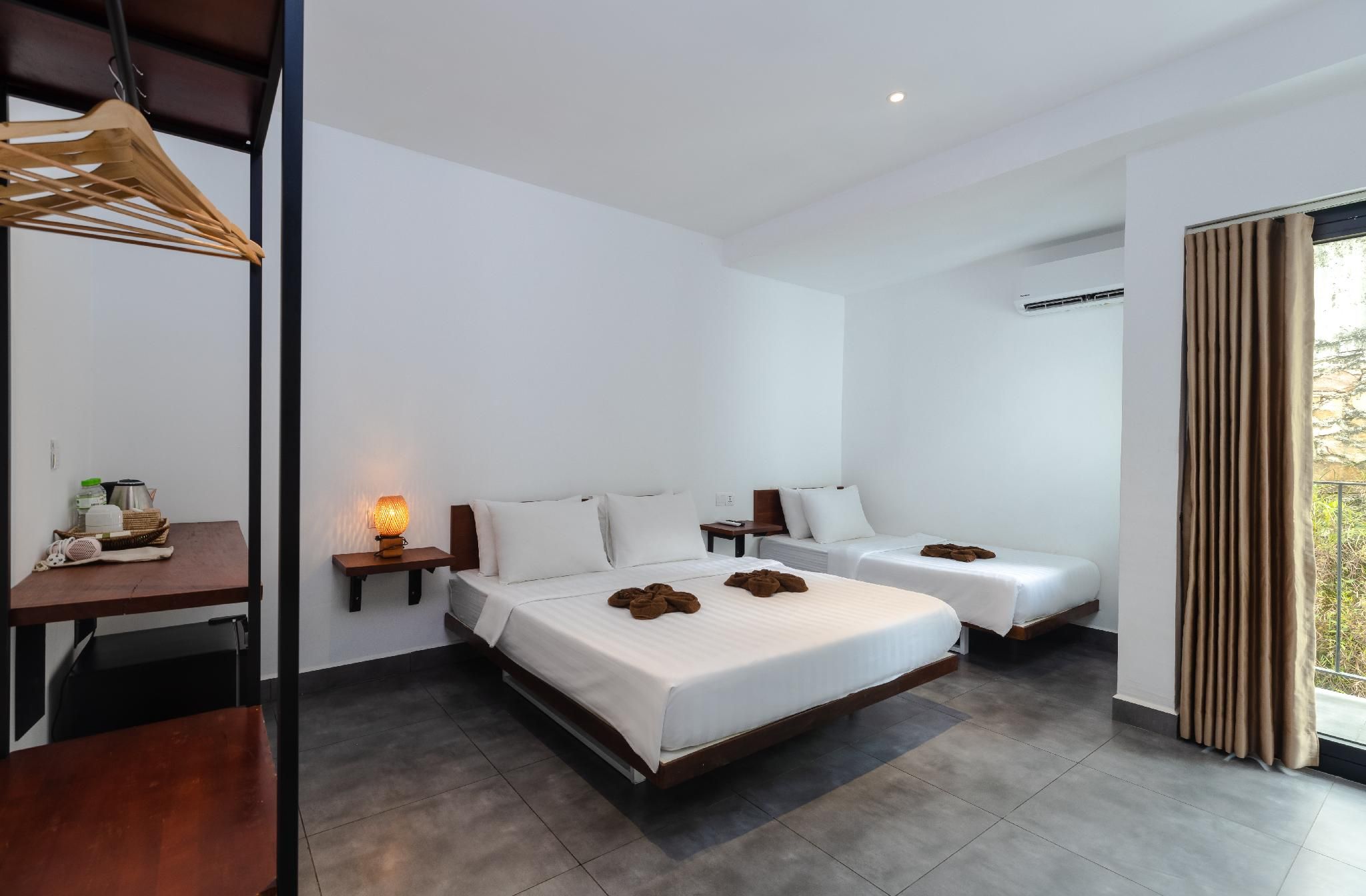 Triple Room with Private Bathroom