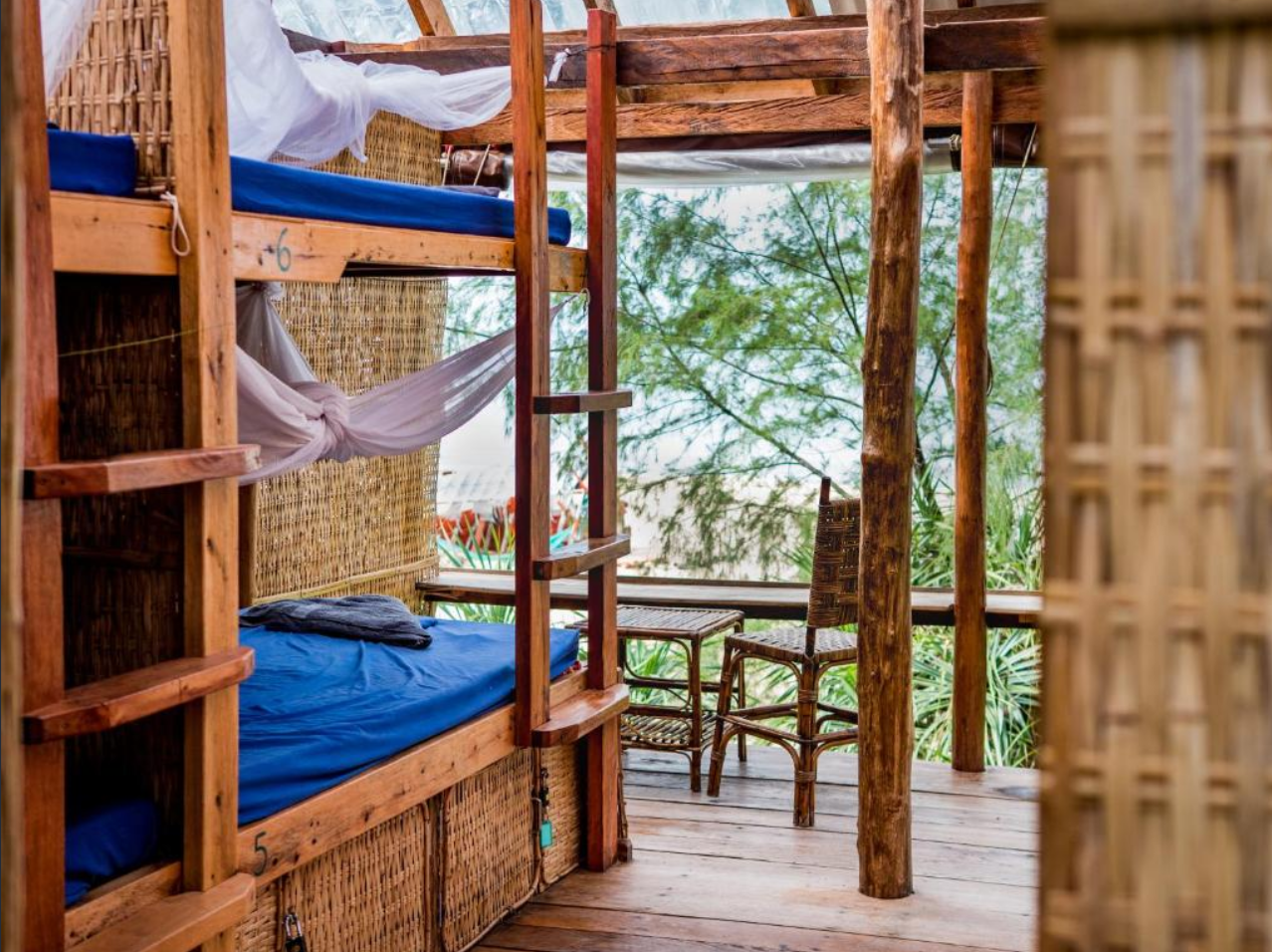 Bunk Bed in 8-Bed Female Dormitory Room