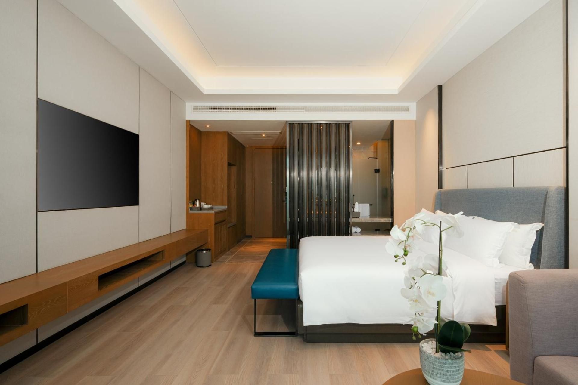 Superior King Bed Room