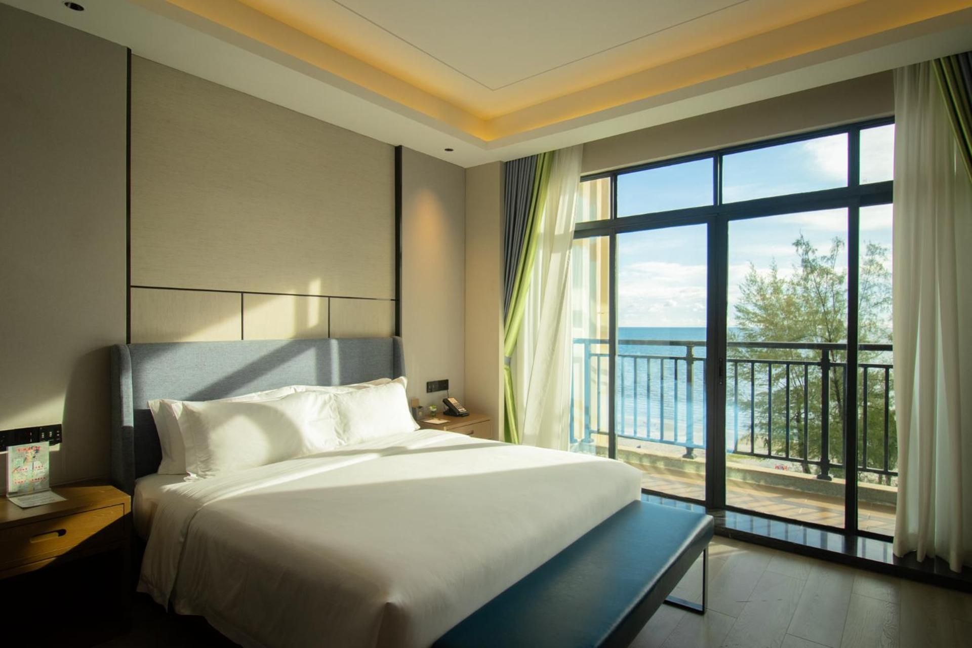 Twin Room with Sea View