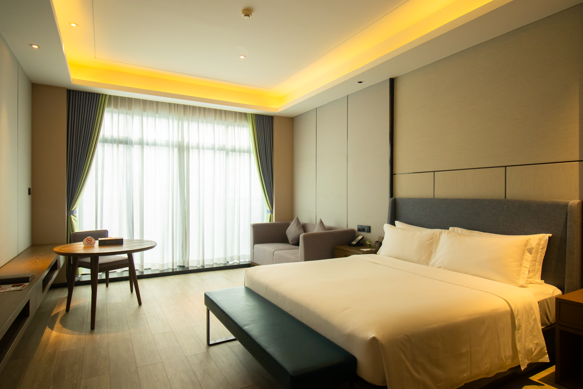 Deluxe Ocean View King