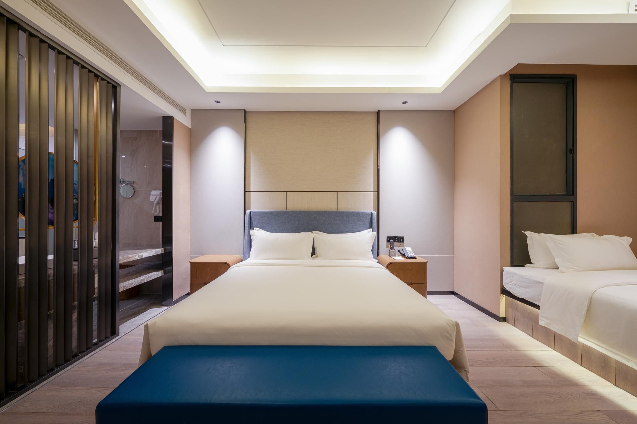 Standard Family Room