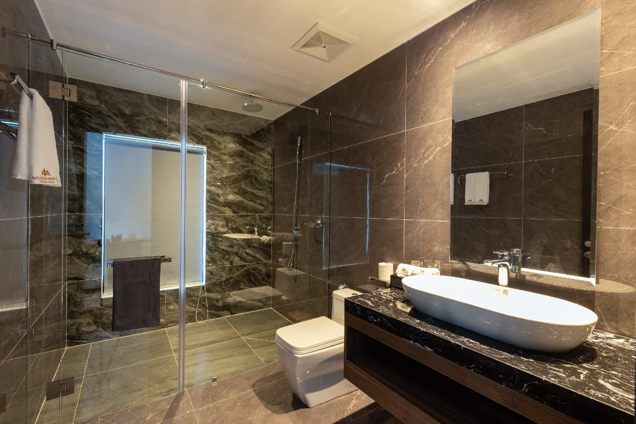 Deluxe Twin Room With Window