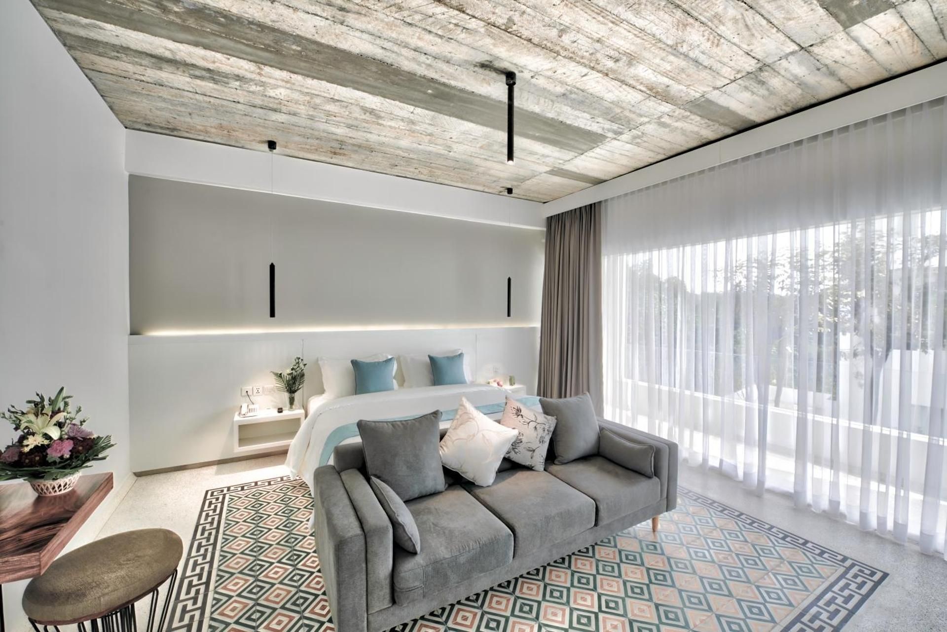 Executive Suite