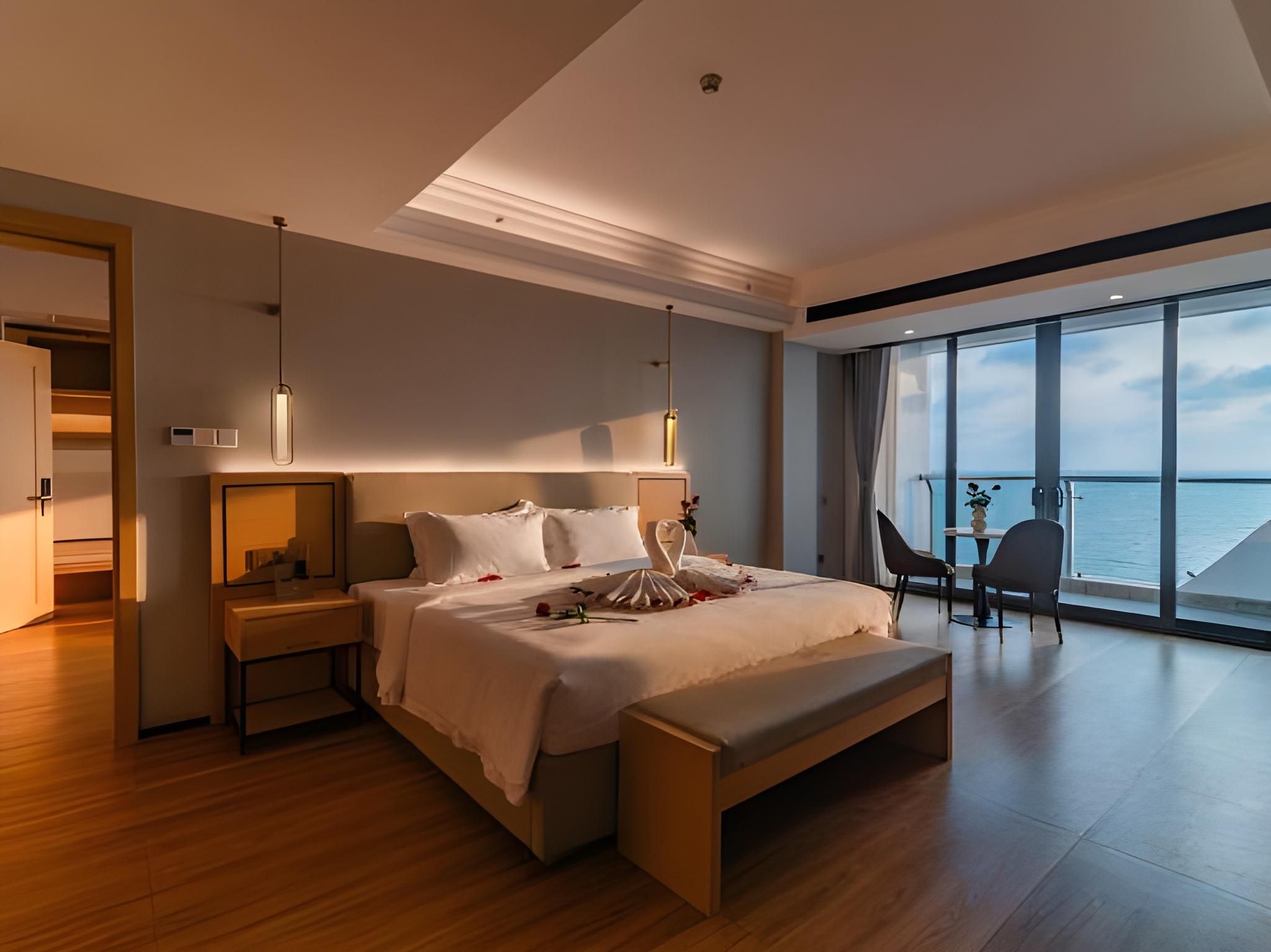Deluxe Twin Room with Sea View