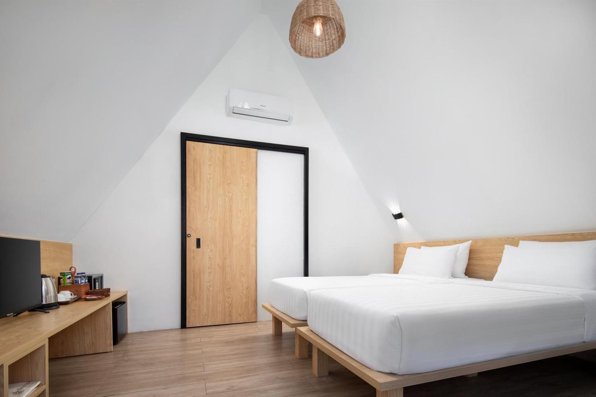 Triple Room with Garden View