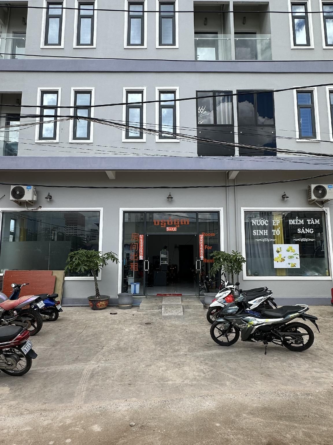 Hotel  368