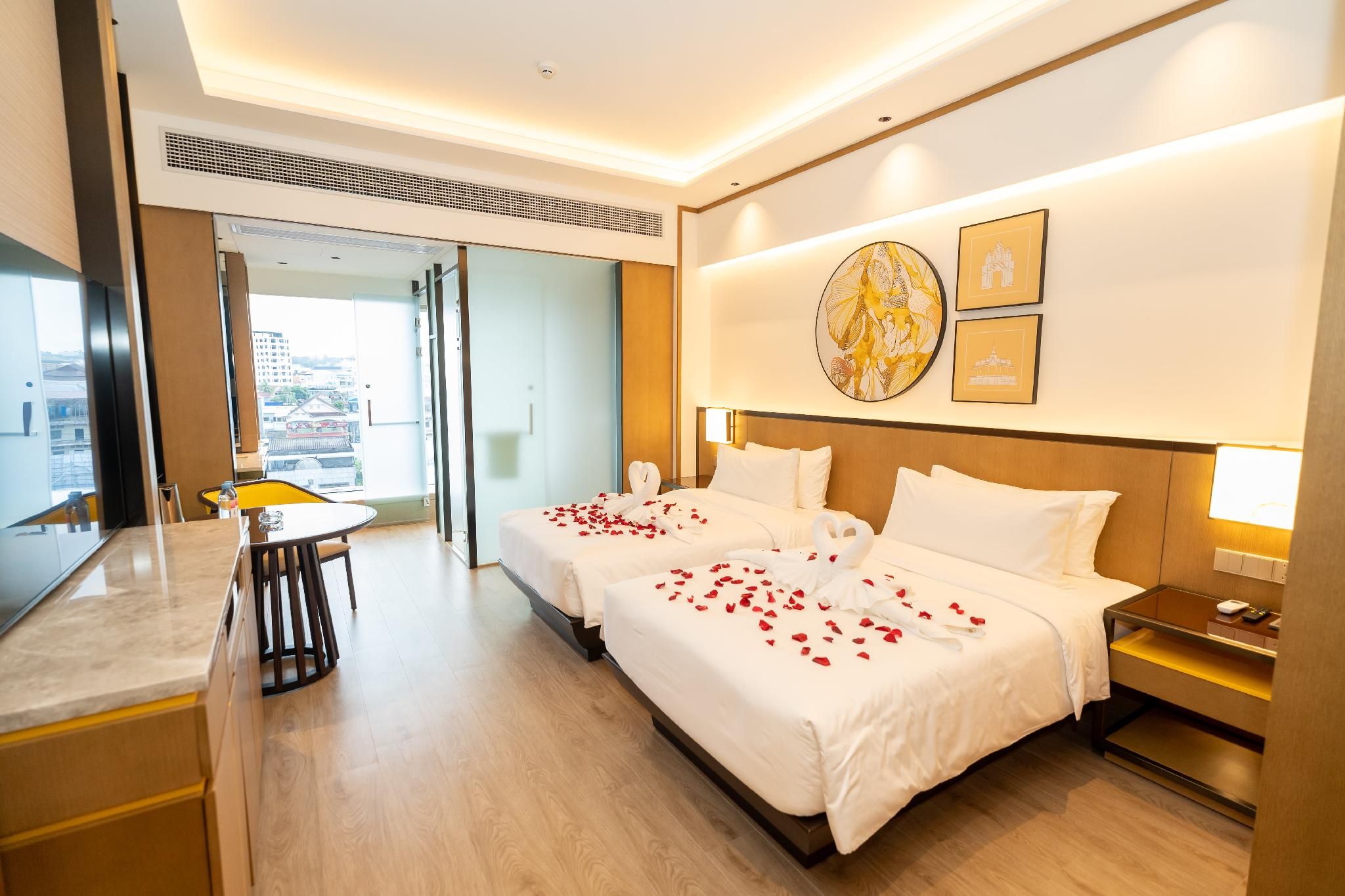 Standard Twin Room