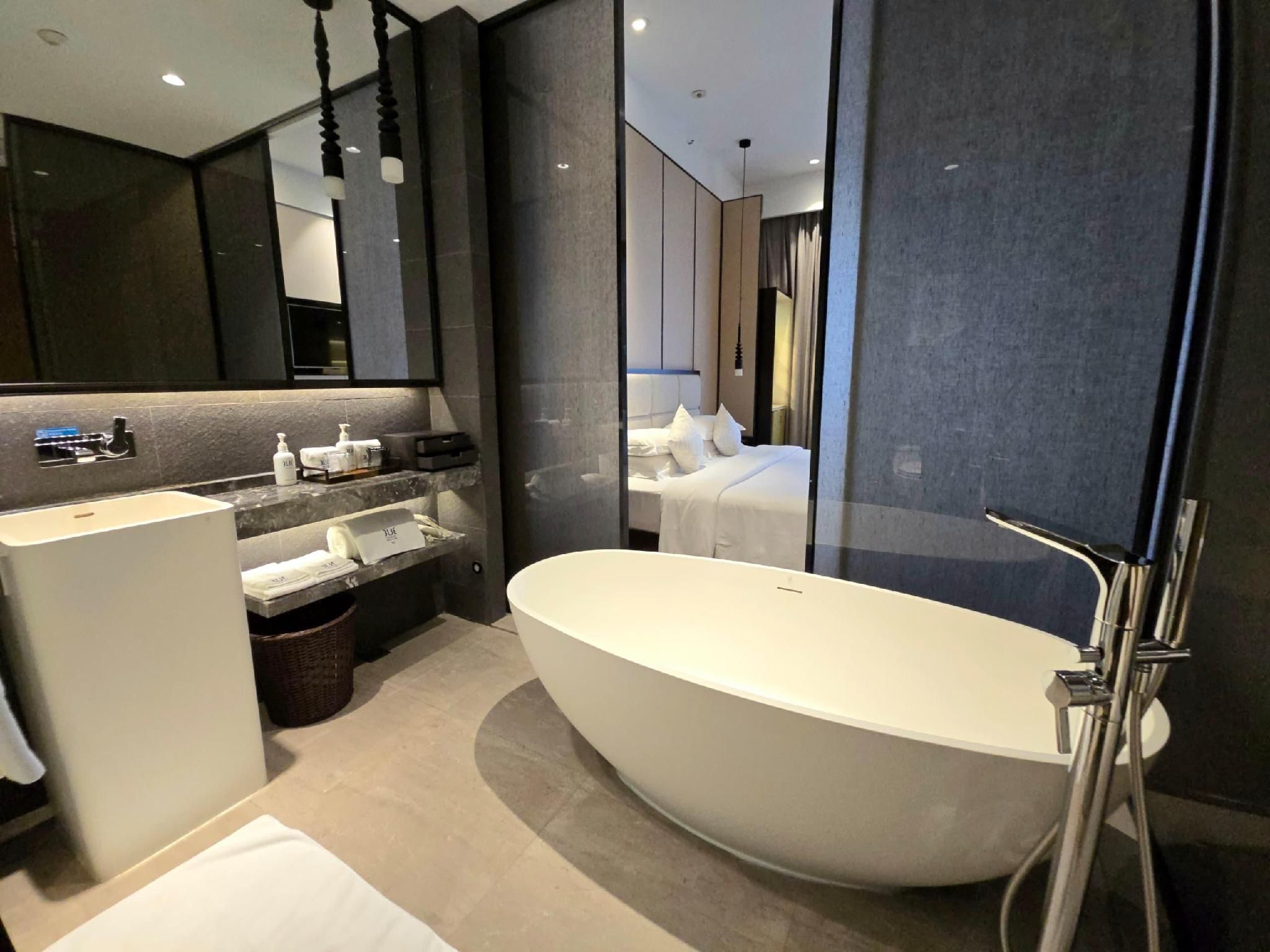 Executive Suite Room